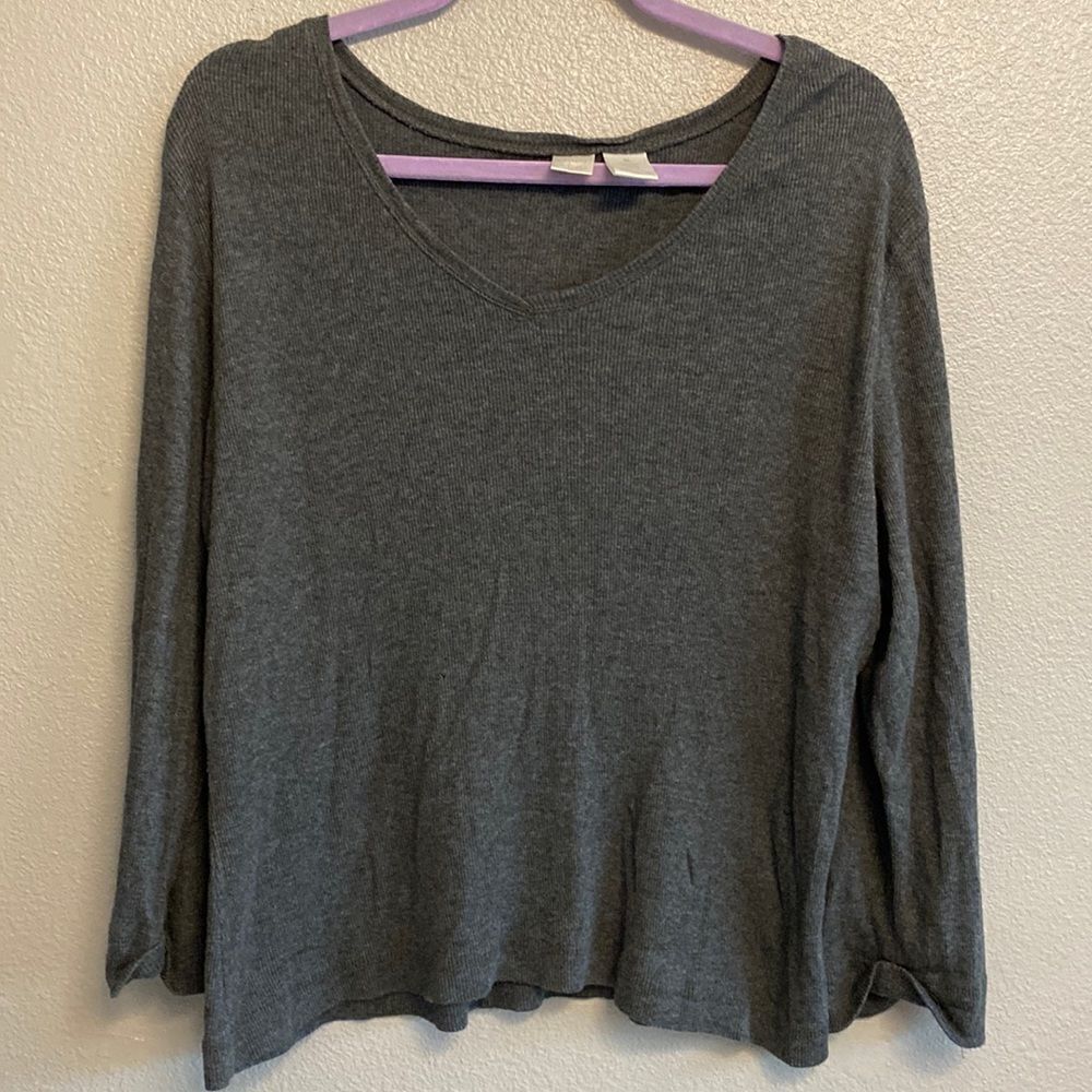 Gillian O’Malley- grey ribbed long sleeve- Size XL